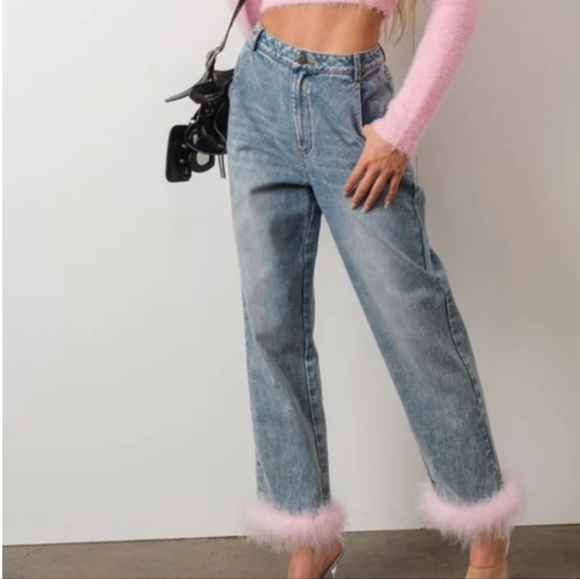 NWT PRETTY GARBAGE FAUX FEATHER TRIM JEANS - Picture 5 of 14